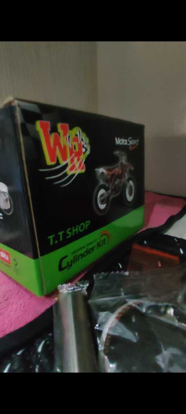 پک کامل سیلندرWR 250cc (گژنپین ۱۵ کیفیت وارداتی GRADE(A) قابل نصب بروی تمامی موتور سیکلت های هندا)