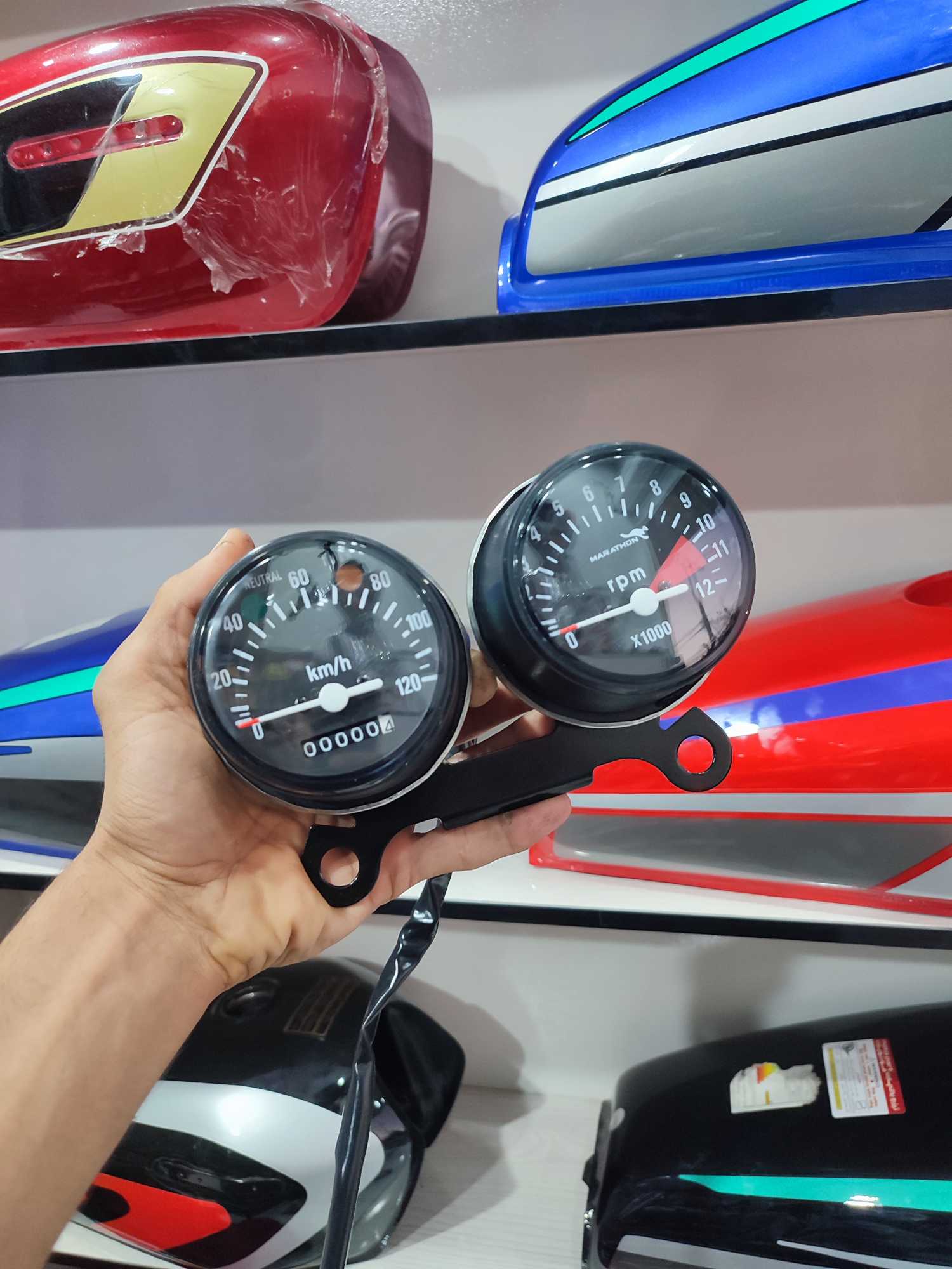 کیلومتر cg سی جی برند ماراتون جنس فلز کیفیت وارداتی موتور سیکلت